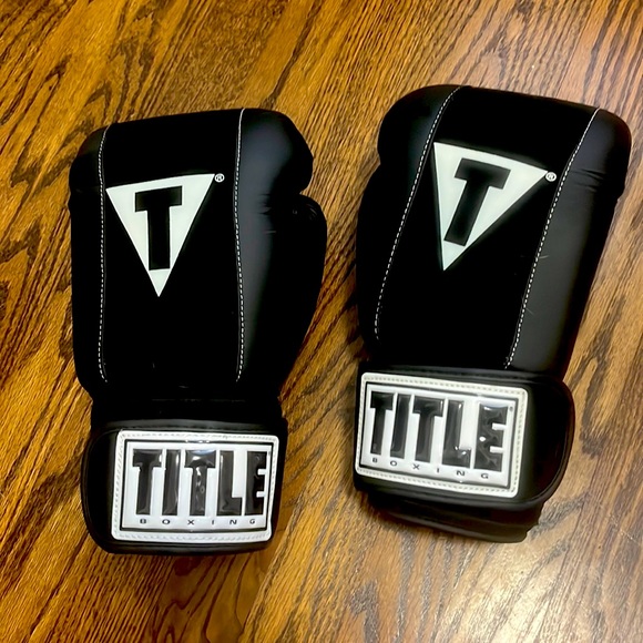 Title Boxing Accessories Title Boxing Gloves Poshmark